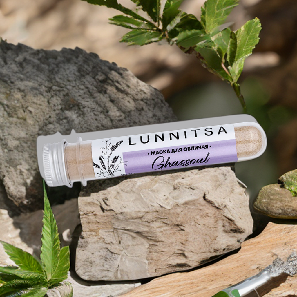 Lunnitsa, Kaukė "Maroko molio Ghassoul su kanapėmis ir linais", 40 ml